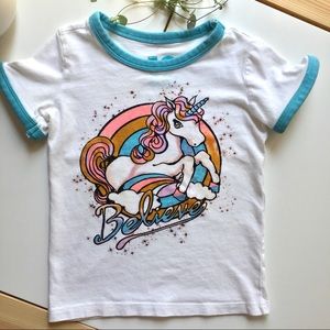 Retro unicorn Tee. Believe!